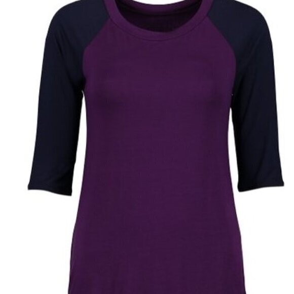 🎄Raglan Tee Size 2X - Picture 2 of 3